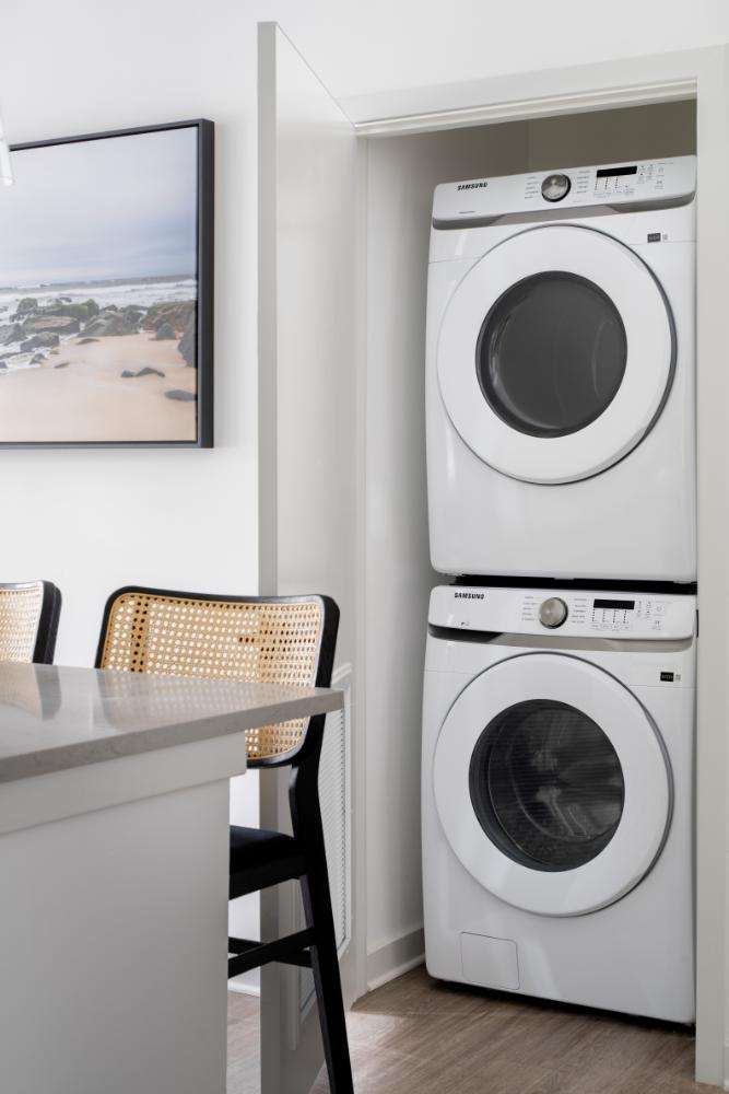 7th&Oak_LuxuryApartments_Laundry_TampaFlorida